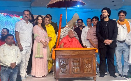 Grand Trailer Launch in Chitrakoot by Rambhadracharya of the film “The Diary of West Bengal"