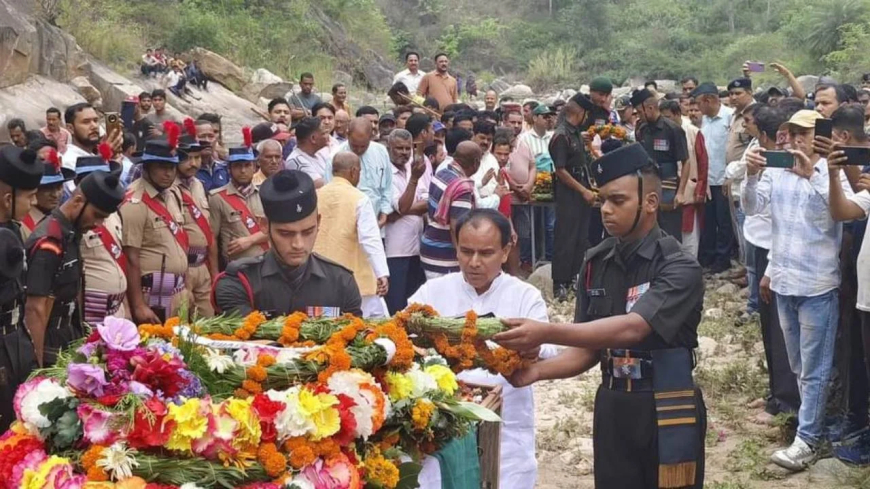 Heartfelt Tributes Paid to Bhupendra Negi, Fallen Soldier from Ladakh