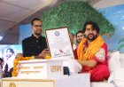 Spiritual Legacy Meets Global Glory: Kartik Paliwal from London Book of World Records Felicitates Bageshwar Dham Sarkar