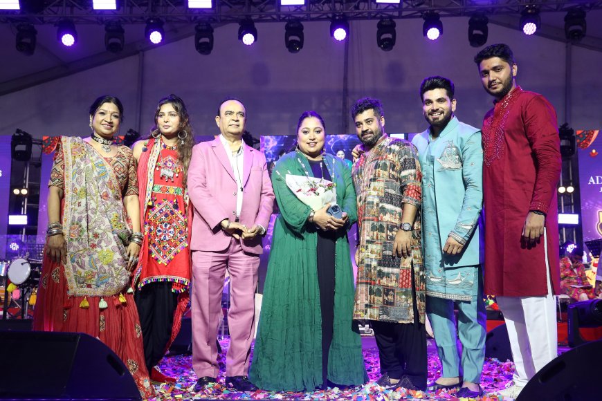 Malad’s Inorbit Mall Turns into a Garba Wonderland as Divya Raas 2025 Kicks Off with Keerthi Sagathia