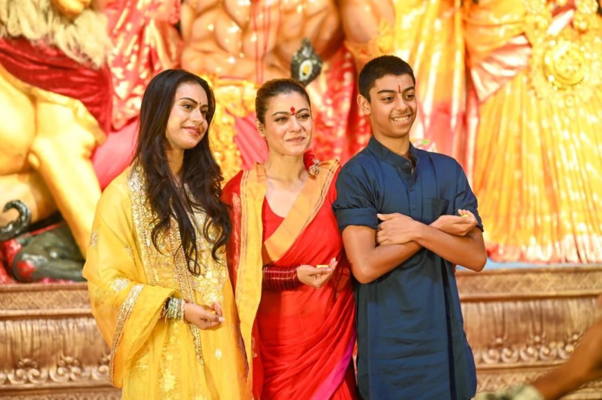 Mukherjee Family & Bollywood Stars Add Glamour to Day 2 of Mumbai’s Grandest Durga Puja